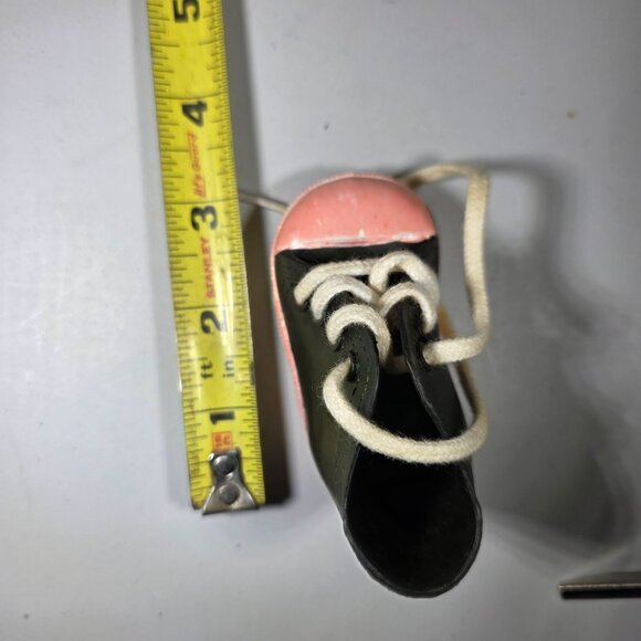 Vtg madame Alexander Doll Shoe Black Pink Plastic With Laces for replacement - Picture 4 of 5